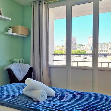 Les 4 Saisons - Magnifique Vue - Volcan Niemeyer Et Bassin